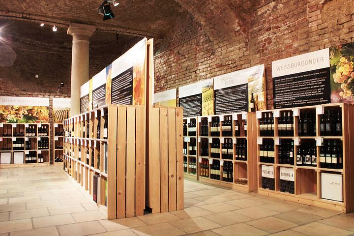 Vinothek © Teehaus Haas & Haas